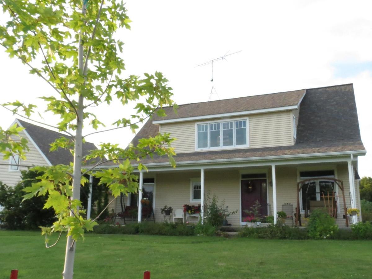 Sweetfern Inn (Adults Only) Clare Exterior foto